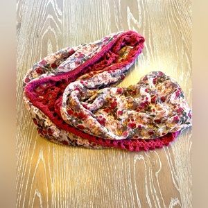 Floral Mixed Material Infinity Scarf